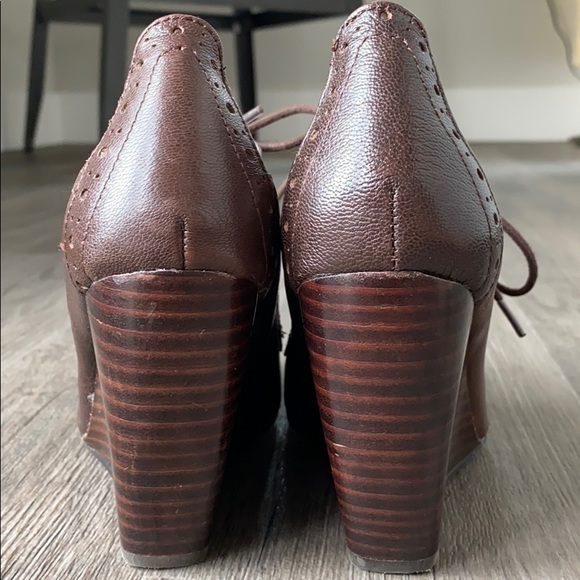 Nine West Leather Lace Up Ankle Bootie Wedges - Picture 4 of 9